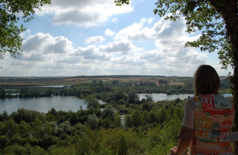 (c) https://www.somme-tourisme.com/activite/belvedere-de-chipilly-le-camp-cesar/